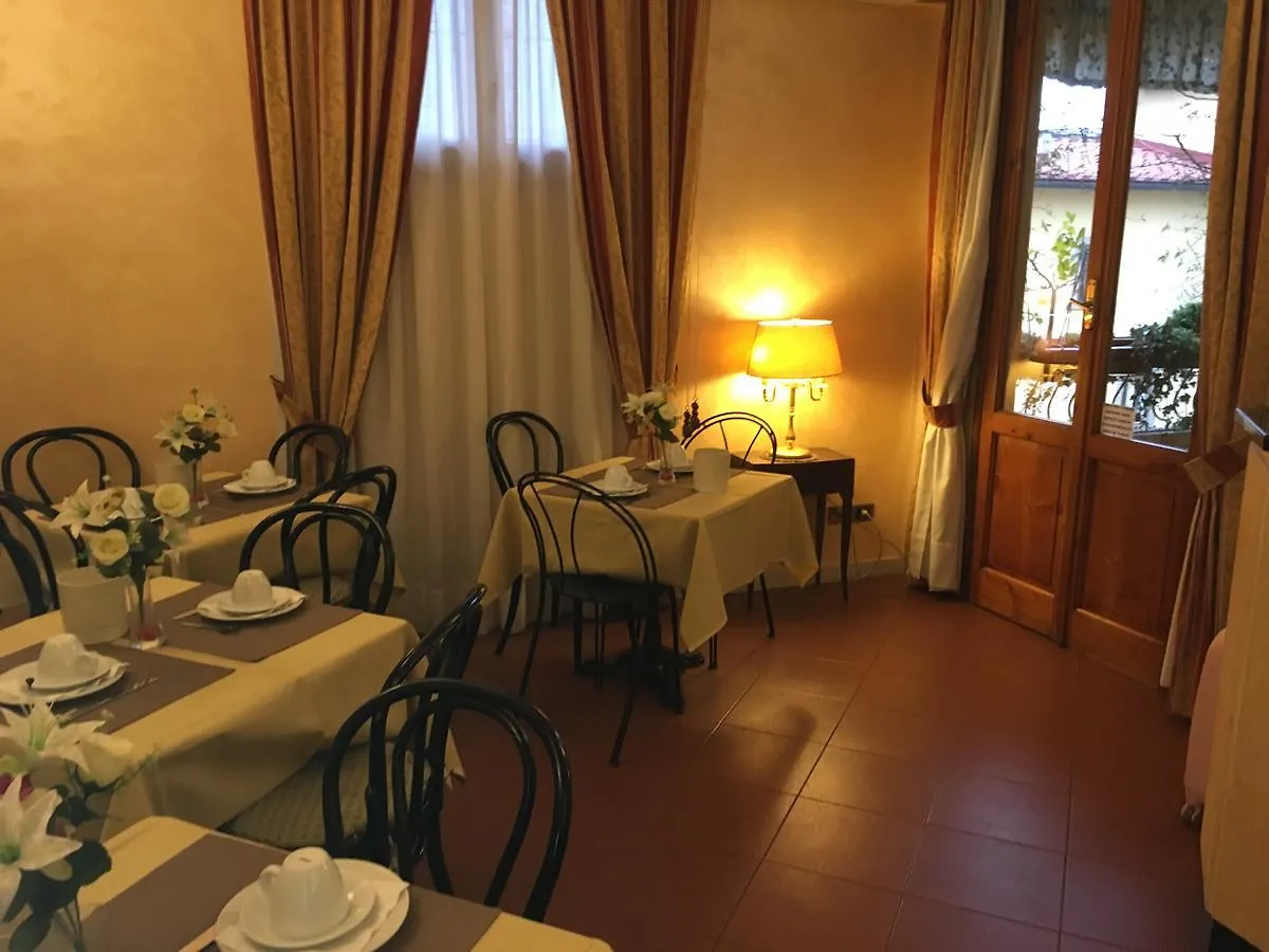 Hotel Andrea Florence 3*,